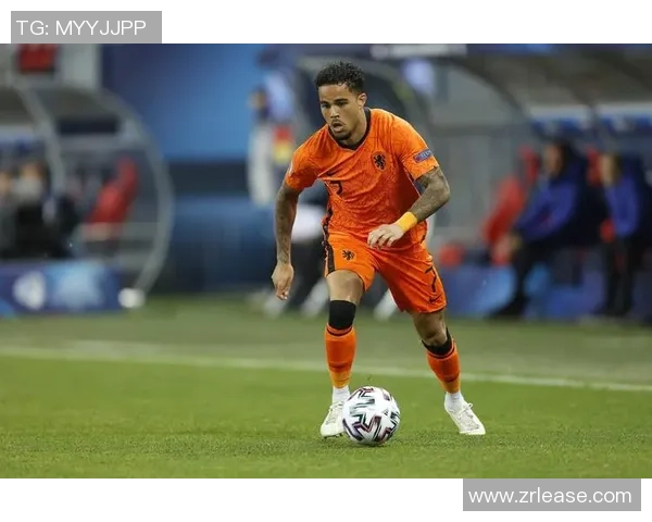 荷兰足球明星扬迈的传奇旅程与辉煌成就解析 荷兰足球明星扬迈的传奇旅程与辉煌成就解析